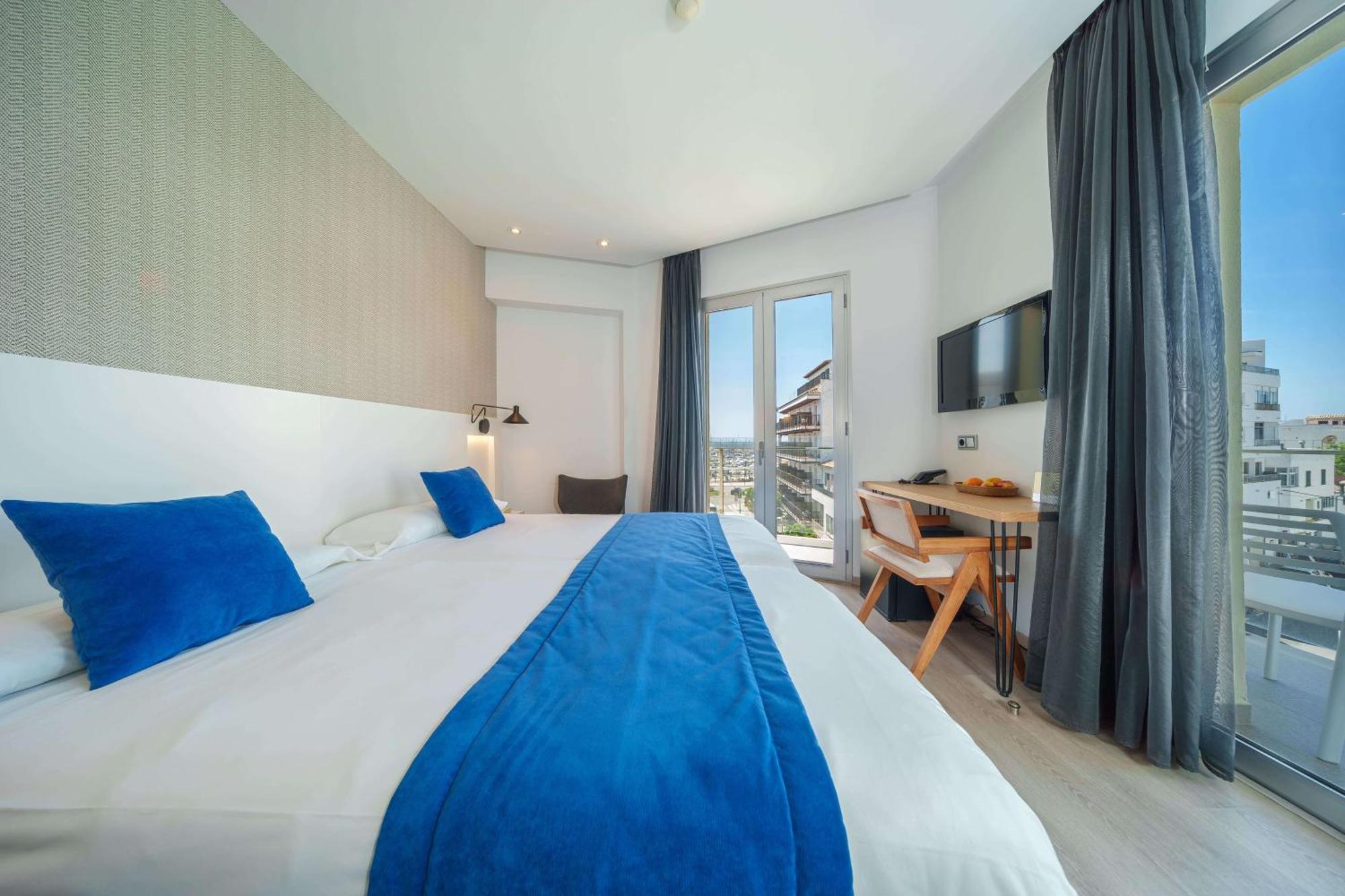 Mar Calma Hotel Порт де Пойенса Екстериор снимка